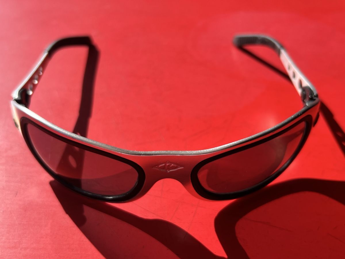 Occhiali & Lenti: Vintage Killer Loop Richter K0311 Sunglasses Y2K Silver Wrap – Usato da Wettingen venduto da len_s8mt 3