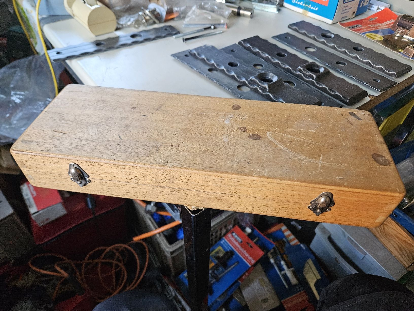 Wände & Decken: Tür-Montageplatte mit Holzkofer! – Neu (gemäss Beschreibung) aus Oberburg von znas 3