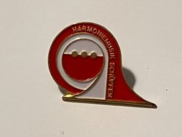 1 Pin Harmoniemusik Schüpfen