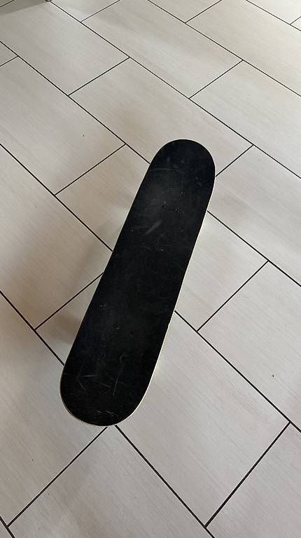 Skateboards: Skateboard nuovo – D'occasion à Molare par Reto_Della_Torre