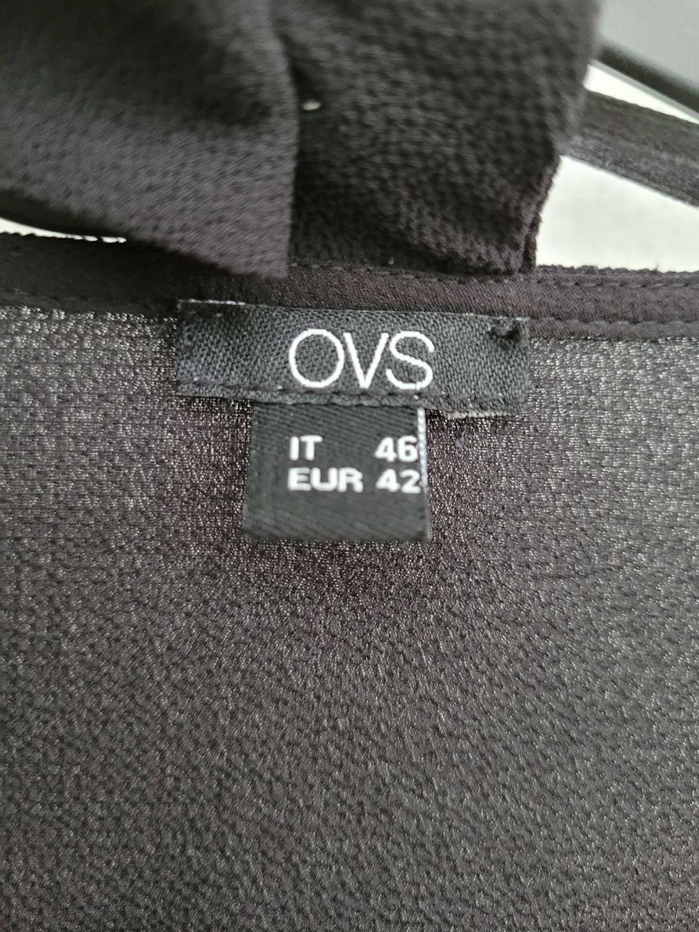 Camicette: 77. OVS Chemisier noir, taille 42 – Nuovo (secondo la descrizione) da Villars-sur-Glâne venduto da m66_dch5 4