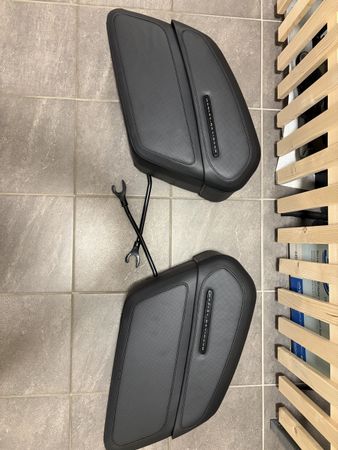 Harley Davidson FLDE Deluxe 2018 Kofferset
