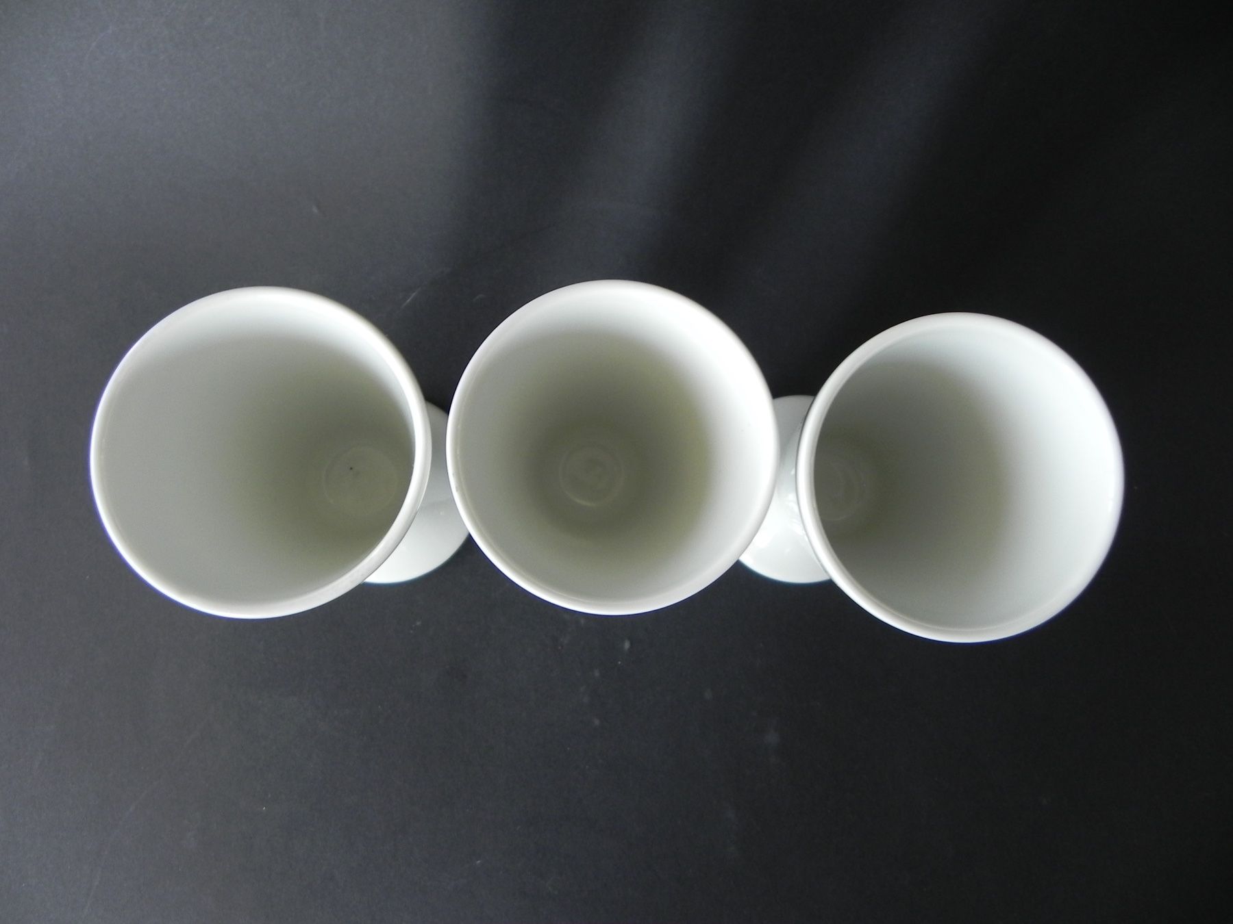 Tassen: 3 konische Becher Porcelaine SOFAFILS - Limoges – Neu (gemäss Beschreibung) aus Zürich von LodgE-21 2