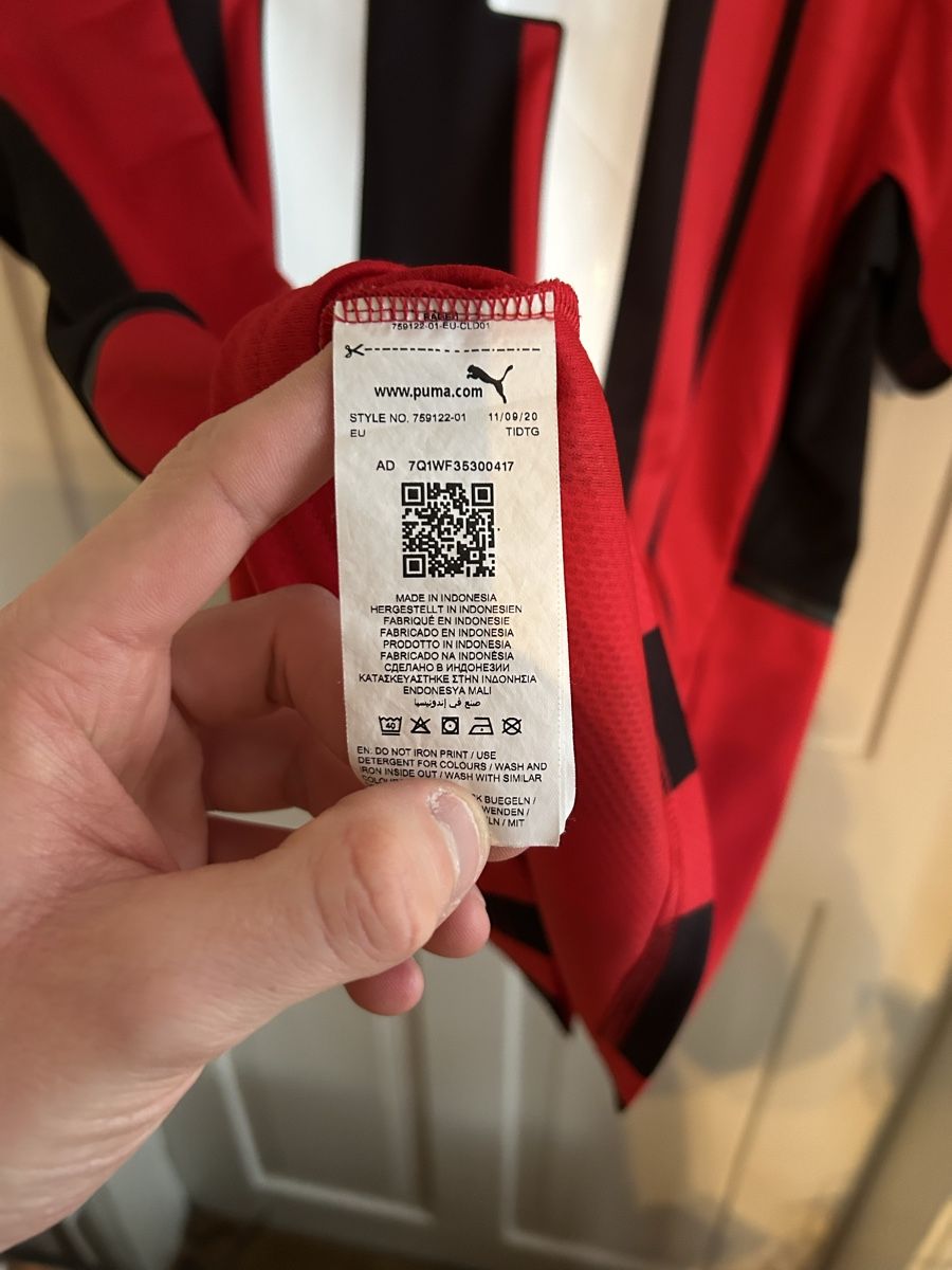 Puma Canottiere & Pantaloni: Trikot AC Milan, Ibrahimovic #11! – Nuovo (secondo la descrizione) da Gümmenen venduto da H-F-S 2