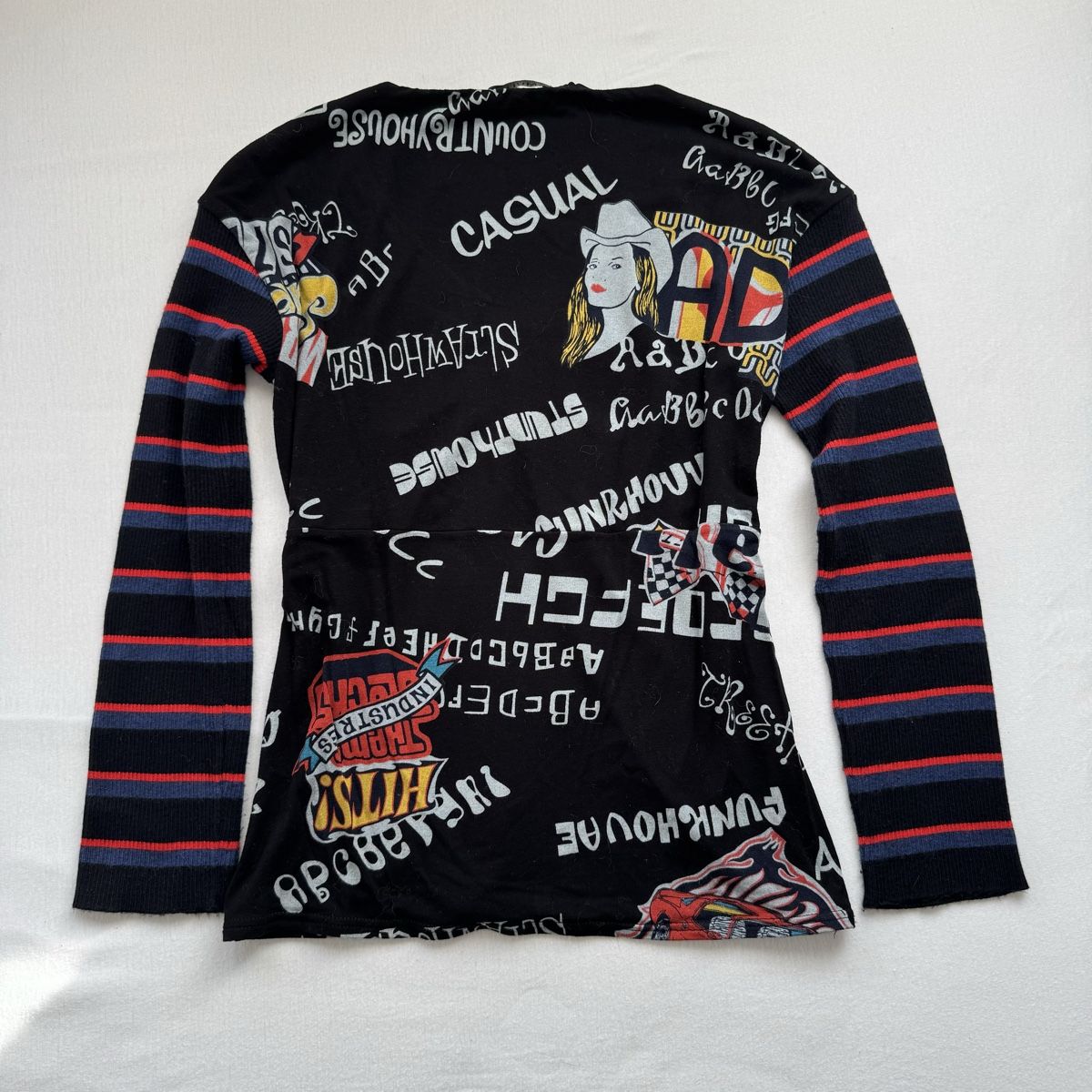 T-shirt: Vintage Y2k Oberteil Gr.S – Usato da Oberwil BL venduto da olibbg 4