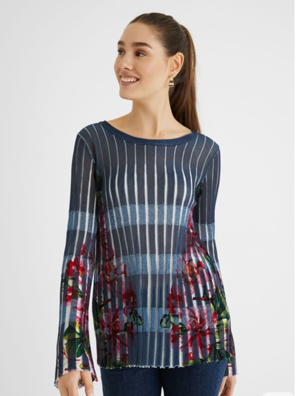 Maglioni & Felpe: Damenpullover Desigual size L – Usato da Buchrain venduto da nat_pl5p 6