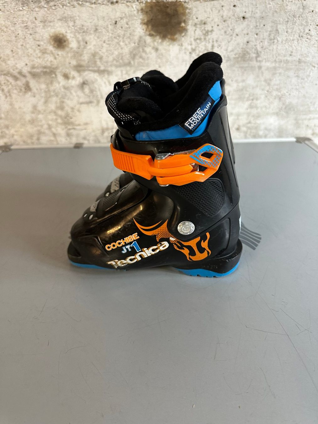 Tecnica Scarpe per ragazzi: Tecnica Skischuhe 16.5 / Gr. 27 – Usato da Emmenbrücke venduto da karkarkar 2