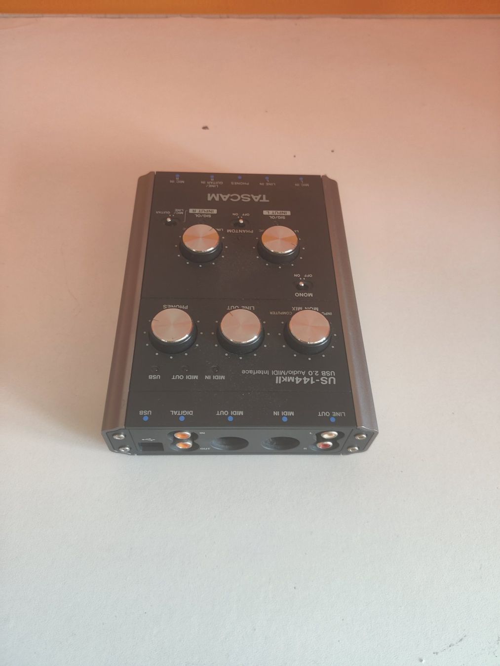 Studioequipment: Tascam US-144mkII USB 2.0 Audio/MIDI Interface – Gebraucht aus Viganello von XTECHSTOREX 7