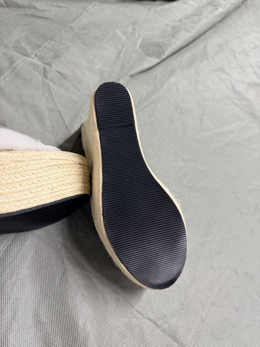 Damenschuhe: Wedges mit Kordeldesign – Neu und originalverpackt aus AARBURG von cheapstuff 2
