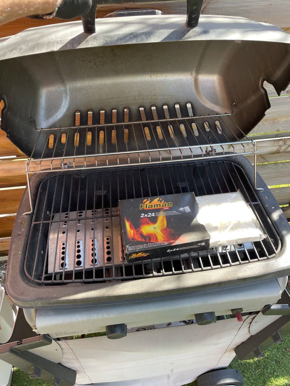 Griglie: Gasgrill von Campingaz – Usato da Schindellegi venduto da lal_x7zx 1