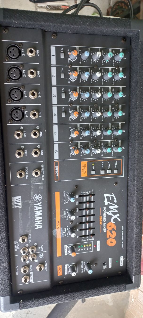 Strumenti musicali: Gesangsanlage – Usato da Schaffhausen venduto da raj_f5dm