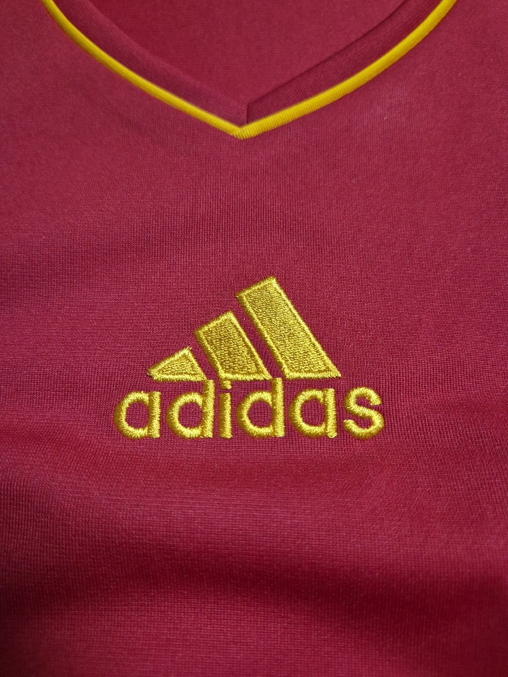 Adidas Canottiere & Pantaloni: Adidas 2011 Spanien Trikot Grösse L – Nuovo (secondo la descrizione) da St. Gallen venduto da CaliSunshine 4