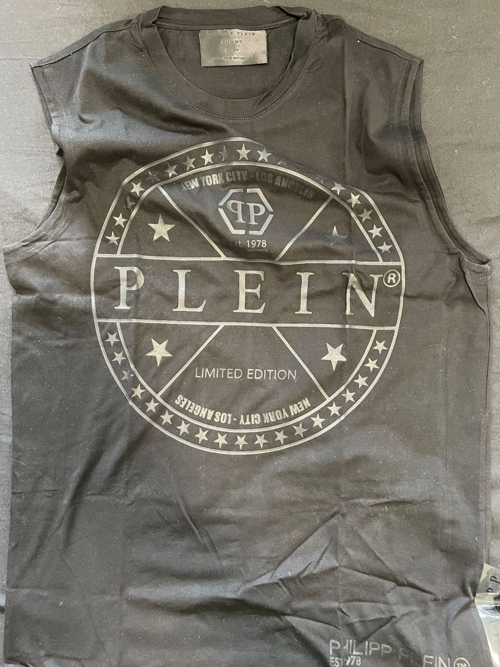 Philipp Plein T-shirt: Canotta philpp Plein – Usato da Riva San Vitale venduto da dan_5r87