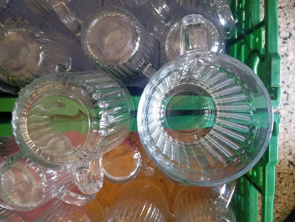 Verres: 100 Pressglas Teegläser / Kaffee Gläser – D'occasion à Basel par Petergunn 3