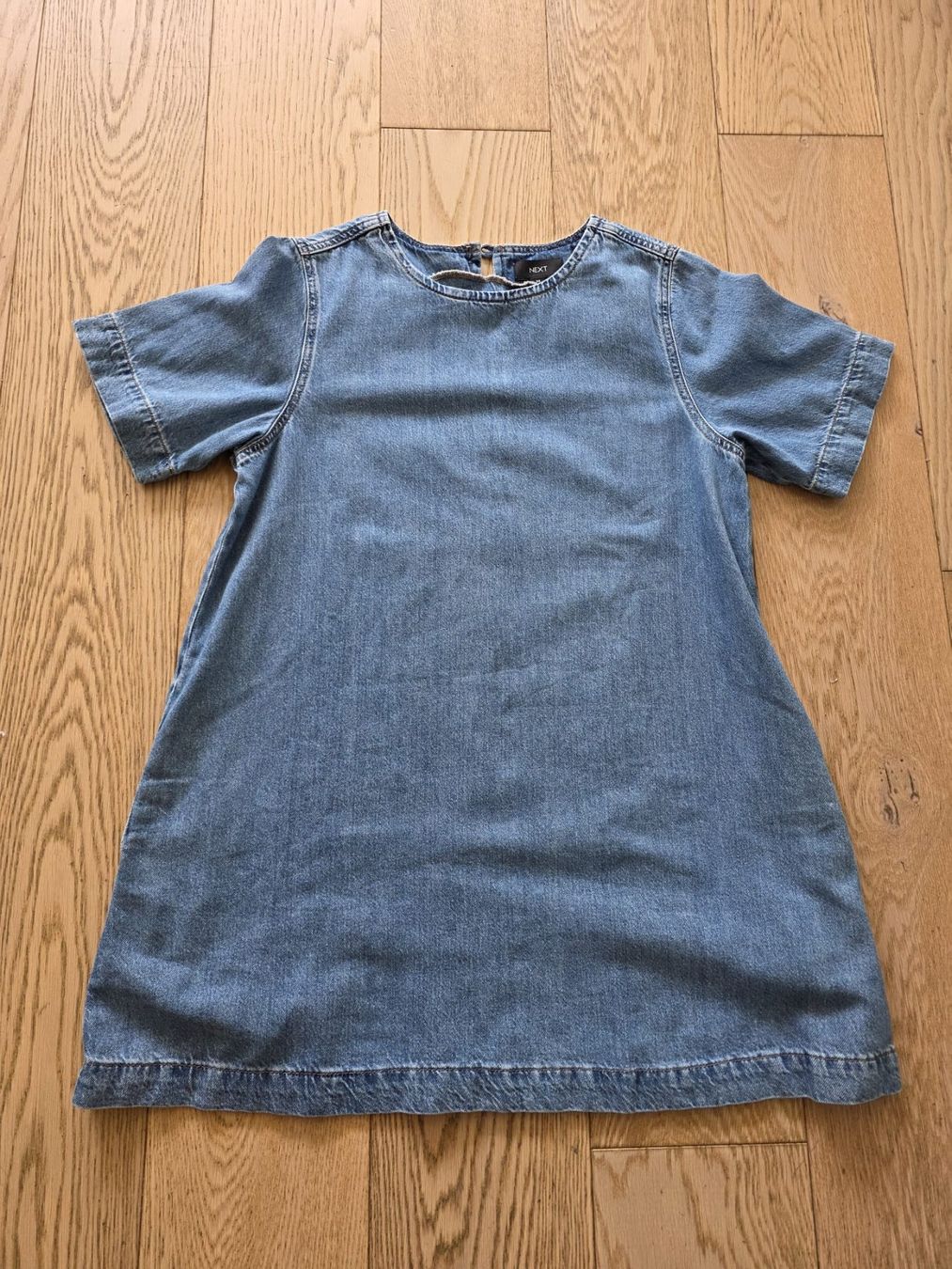 Robes: Original "Next"-Rock/Kleid in Jeans – Neuf (Voir description) à Münchenstein par Pistons