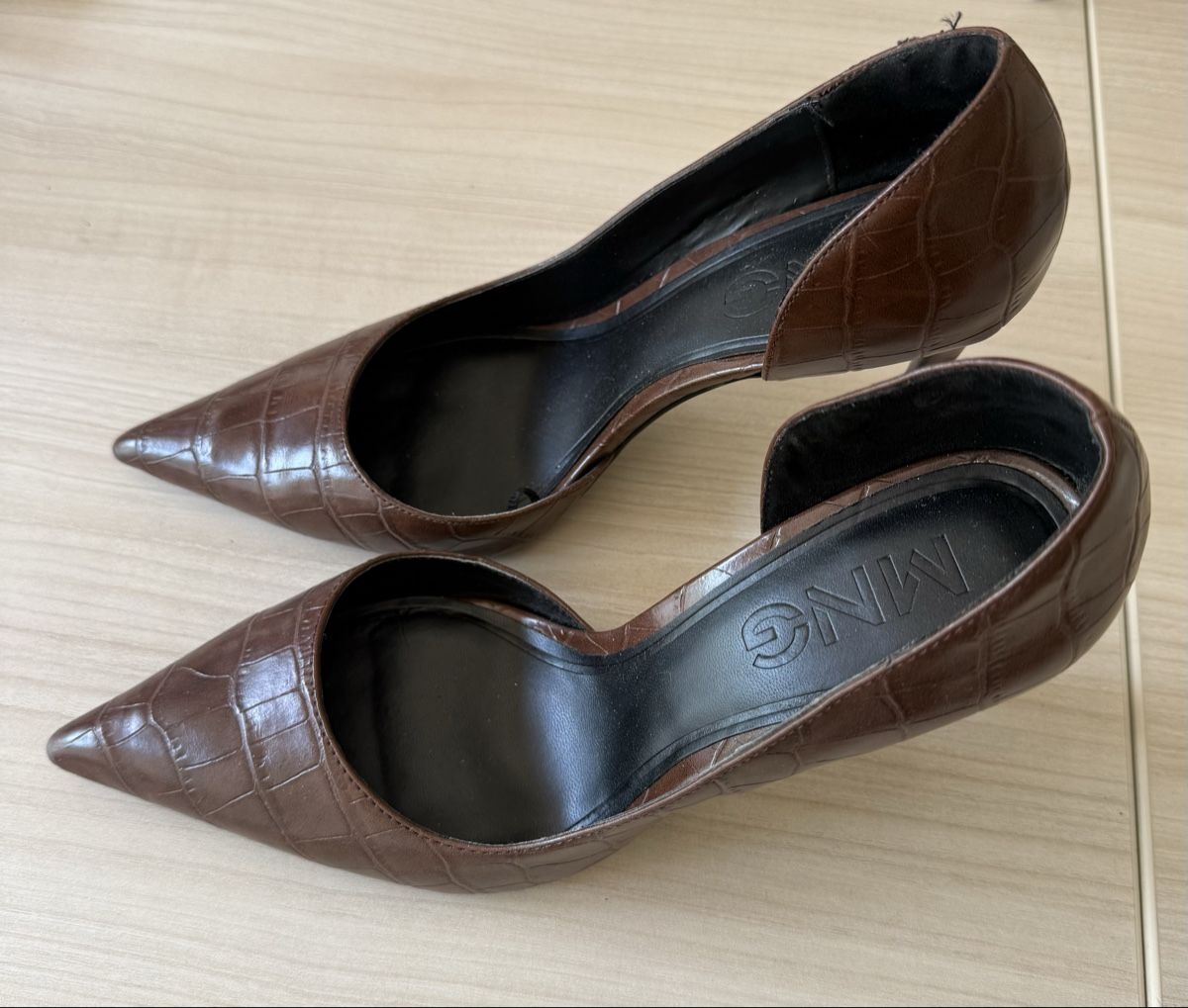Mango Chaussures femmes: Escarpins marron effet croco T. 39 – D'occasion à Châtelaine par Nilufer777 2