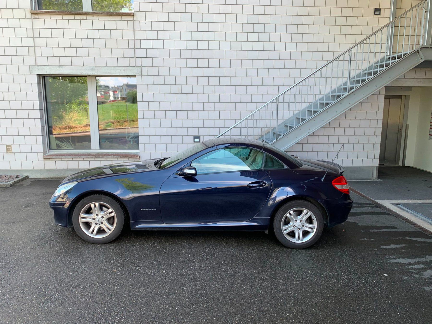 Mercedes-Benz Automobili: Mercedes SLK 200 Kom. – Usato da Bäch SZ venduto da Olivier_Sales 2