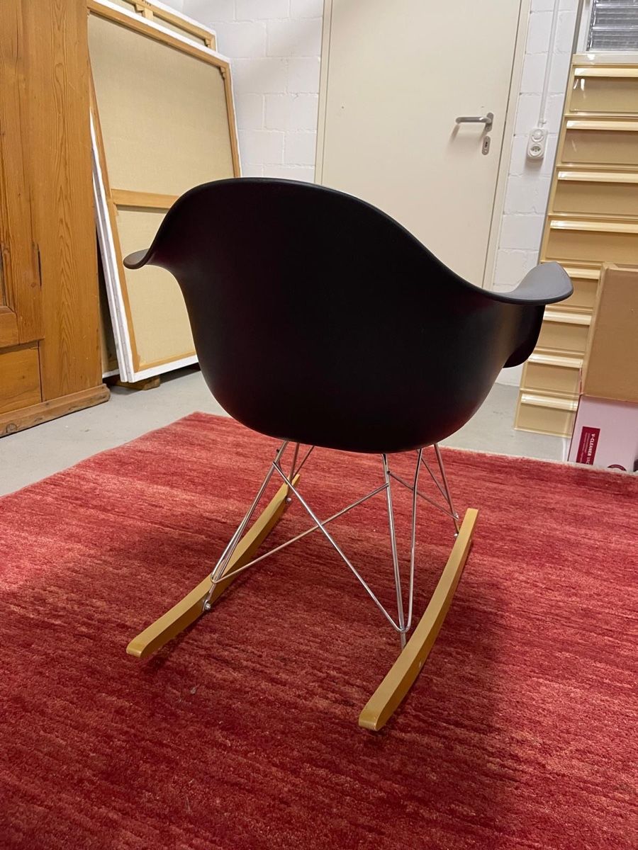 Eames Fauteuils: Charles and Ray Eames rocking chair – D'occasion à Bern par ili_bg5s 2
