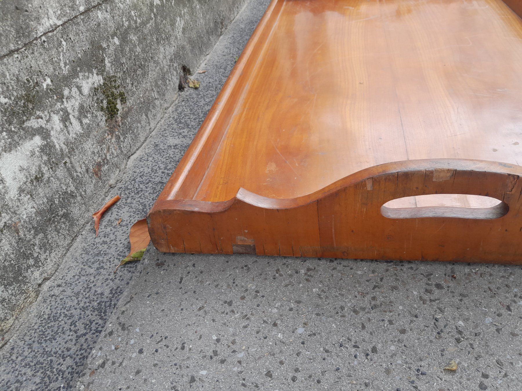 Servierplatten: Sehr grosses Vintage Serviertablet Holz – Gebraucht aus Männedorf von Bel-view 4
