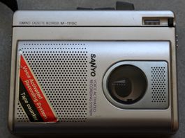 Sanyo M-1110C  Walkman