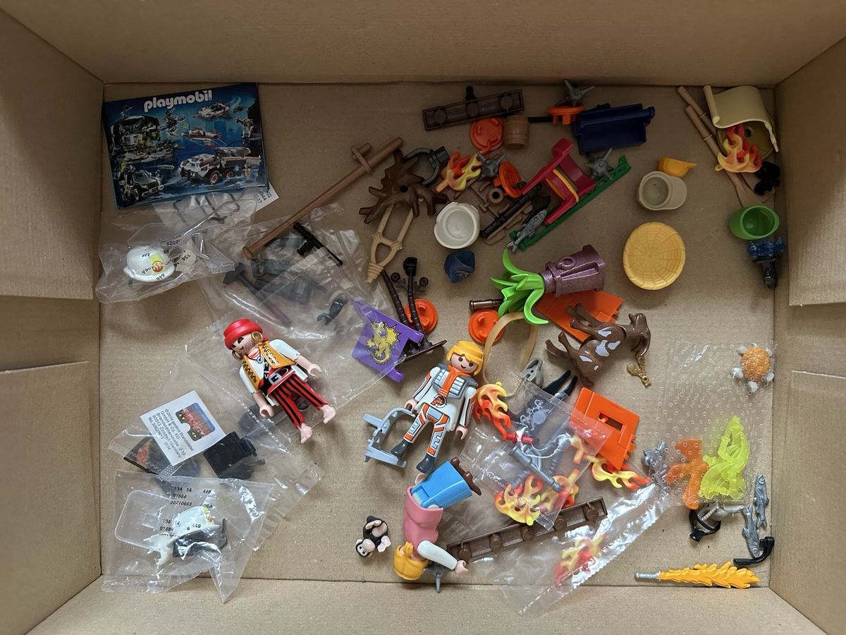 Playmobil Spielzeuge: Playmobil Sets Topagents und Piratenfloss – Gebraucht aus Laufenburg von Mactso 4