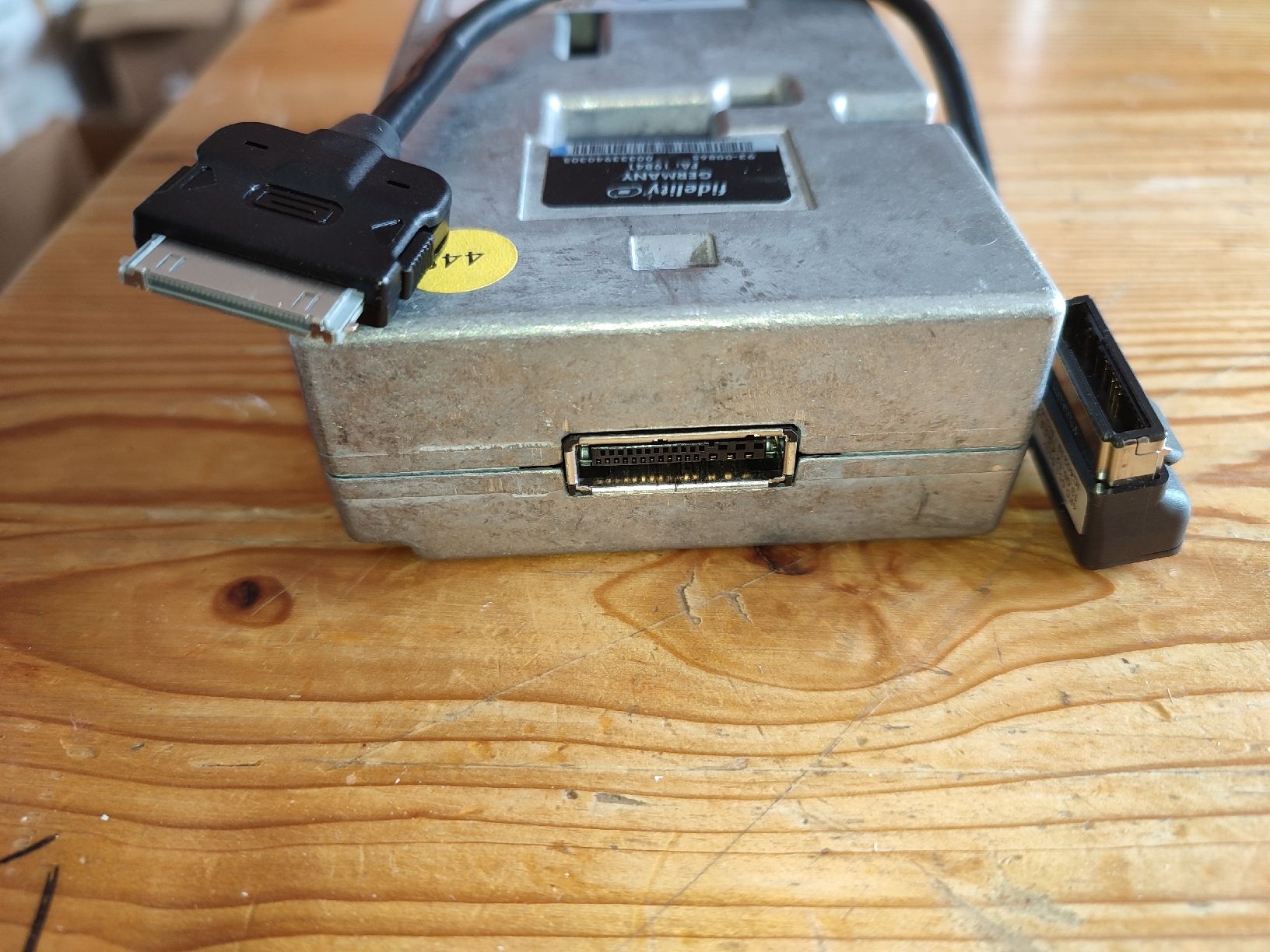 Audi Tutti pezzi di ricambio auto: Audi AMI MOST 4E0035785D - MMI Multimedia Interface – Usato da Brienzwiler venduto da laczsi 2