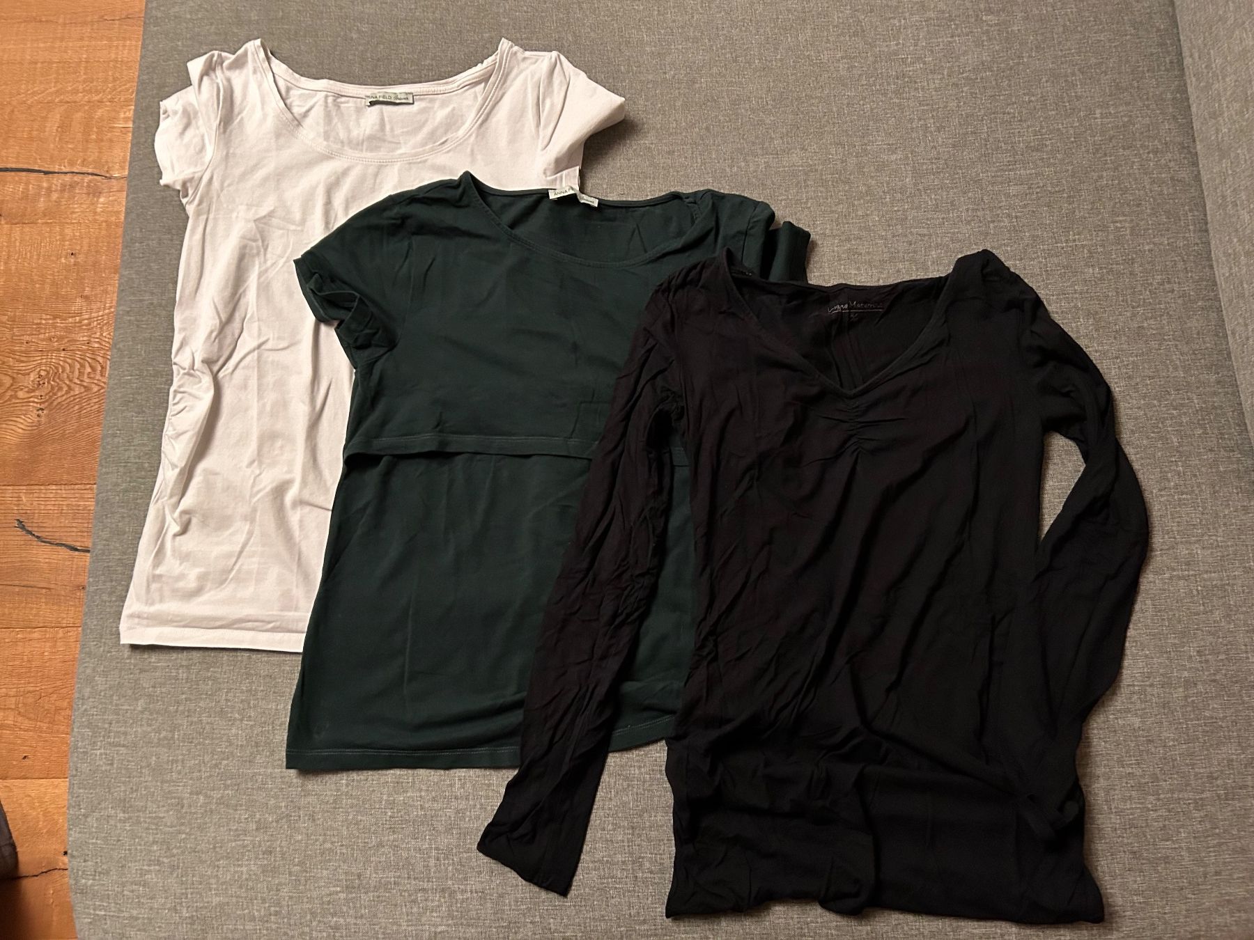 Anna Field T-shirt: Umstandst-shirt und Longsleve – Usato da Steffisburg venduto da Kudiru