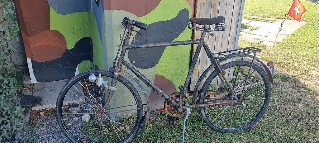 Velos: Original Schweizer Militär Velo – Defekt aus Rheineck von inf_kv7d