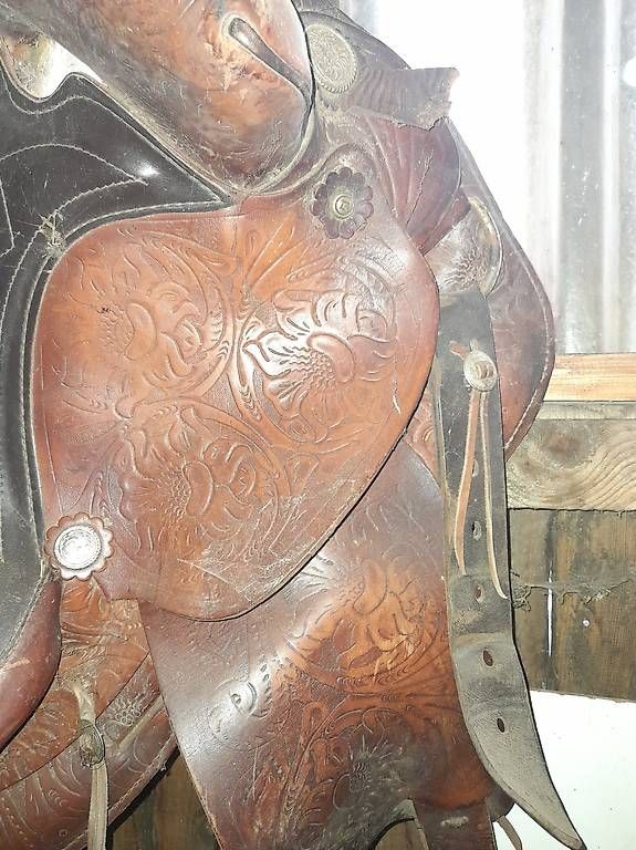 Ersatzteile: Cowboy style Sattel – Gebraucht aus Corban von mro_bp82