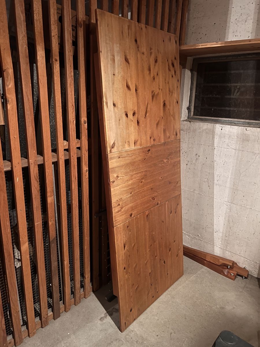 Tables: Holztisch – D'occasion à Hagneck par Stejobe