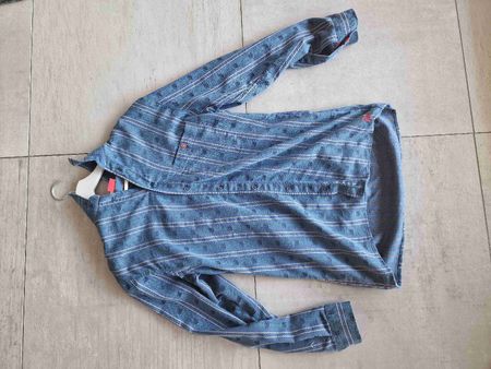 Hemd langarm blau mit Edelweiss Muster Grösse M (/L), 39-40