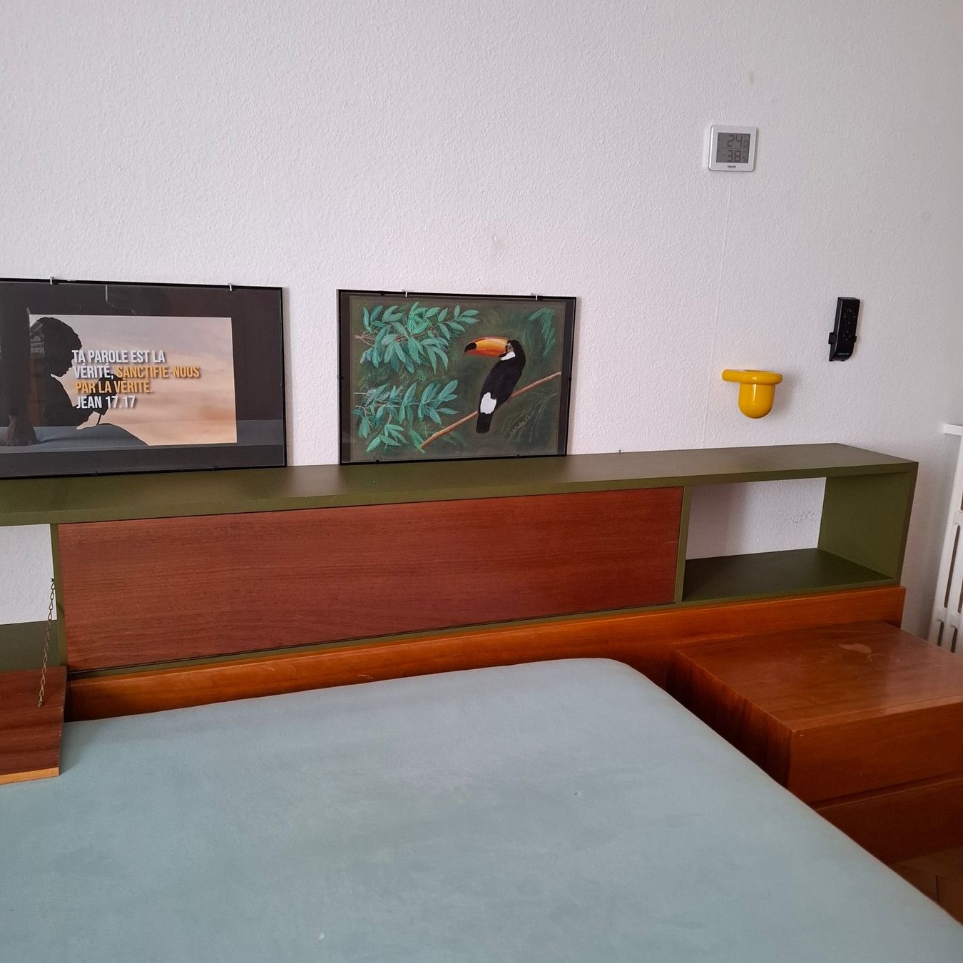 Mobili TV: meuble mural tv teak – Usato da Neuchâtel venduto da Rochawood 7