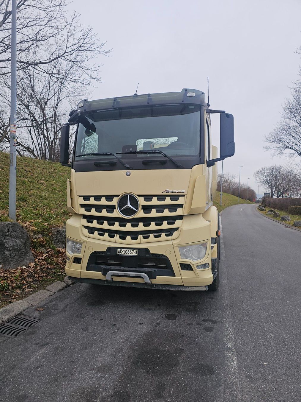 Mercedes-Benz Autocarri: Mercedes 4448 Silo Arocs – Usato da Wettingen venduto da Kwent 1