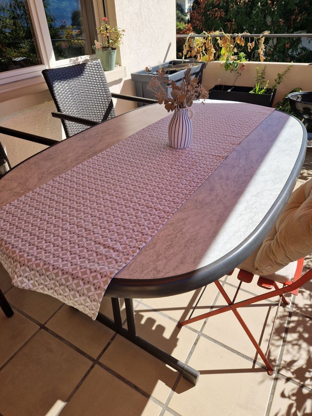 Tables: Gartentisch oval klappbar – D'occasion à Stäfa par kre_7mk2 1