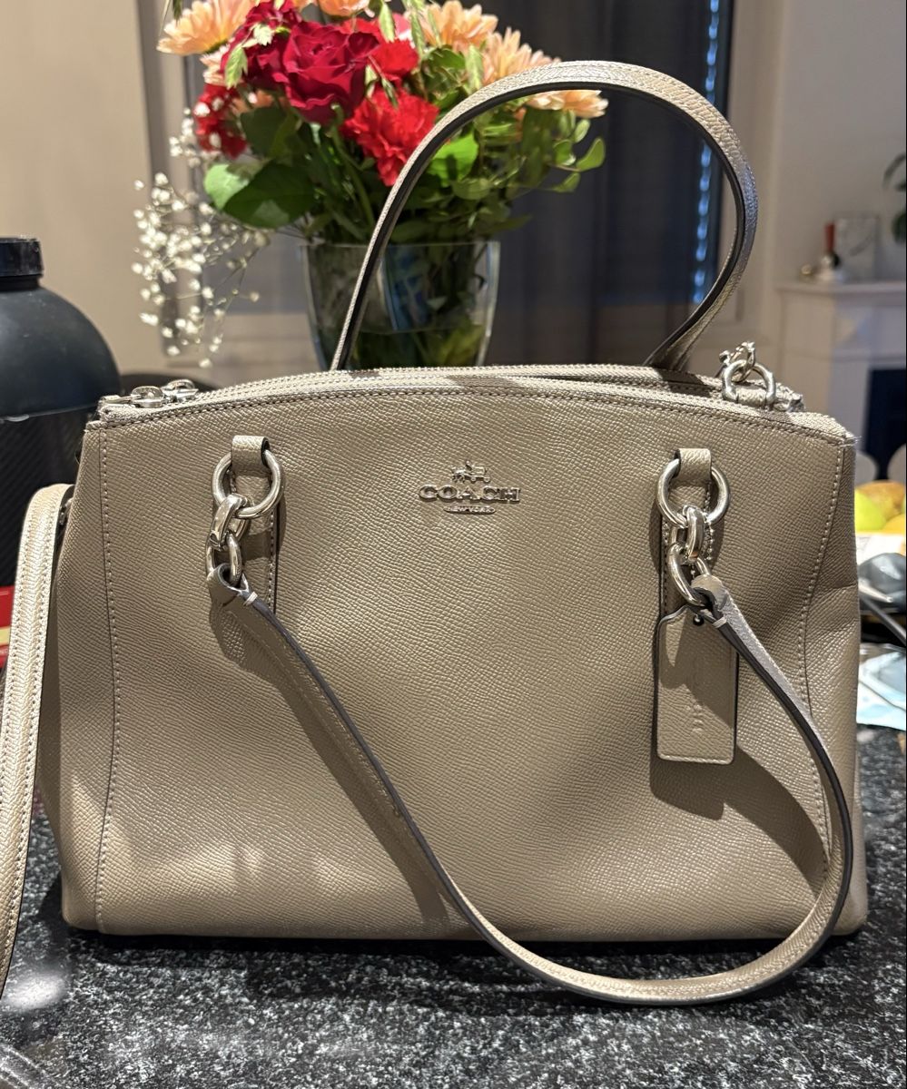 Coach Borse da donna: Coach medium size, leather – Usato da Küssnacht am Rigi venduto da sus_h8n5