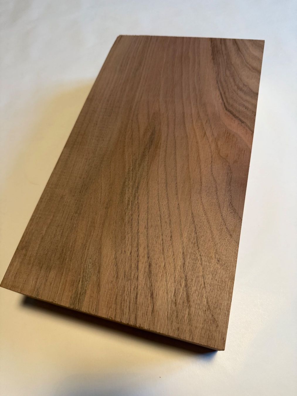 Articoli in legno: Nussbaumbrett Holzbrett gehobelt – Nuovo e nell'imballaggio originale da Holziken venduto da Timbergrizzly 1