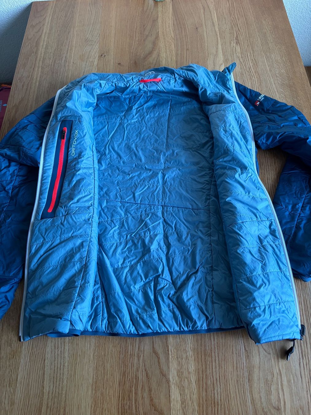 Ortovox Giacche: Ortovox Jacke Grösse M – Usato da Altendorf venduto da reli77 1