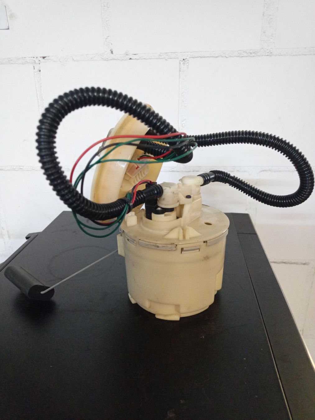 Pompes et pièces: elektrokraftstoffpumpe – D'occasion à Laupen ZH par SportcarsLaupen 2