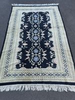 237cm/150cm Tapis d'orient ancien fait mains laine et soie