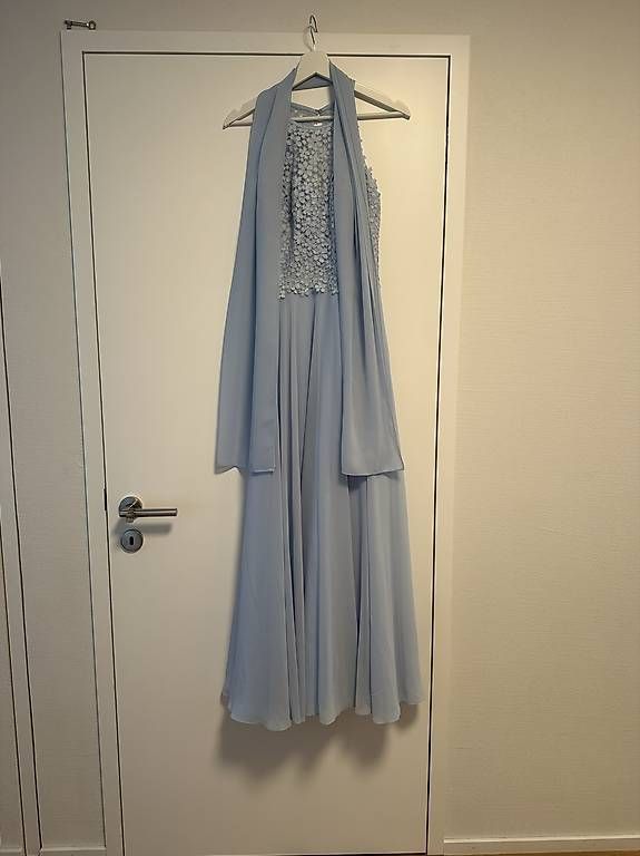 Vestiti: Blaues Abendkleid – Usato da Appenzell venduto da kris73 1