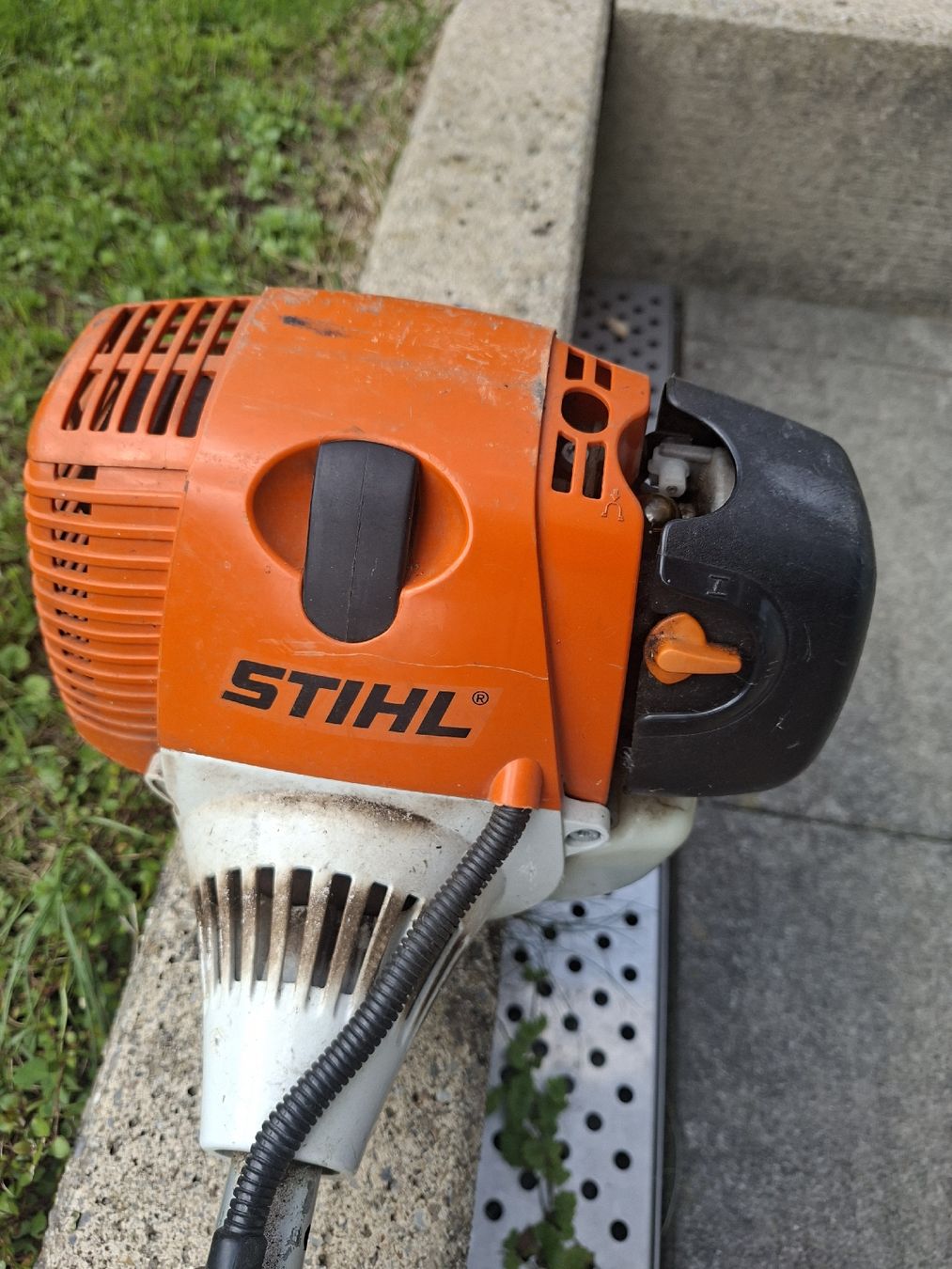 Stihl Tutti gli attrezzi: Motorsense Stihl Benzin gebraucht FS130R – Usato da Bubikon venduto da GeneR82 5