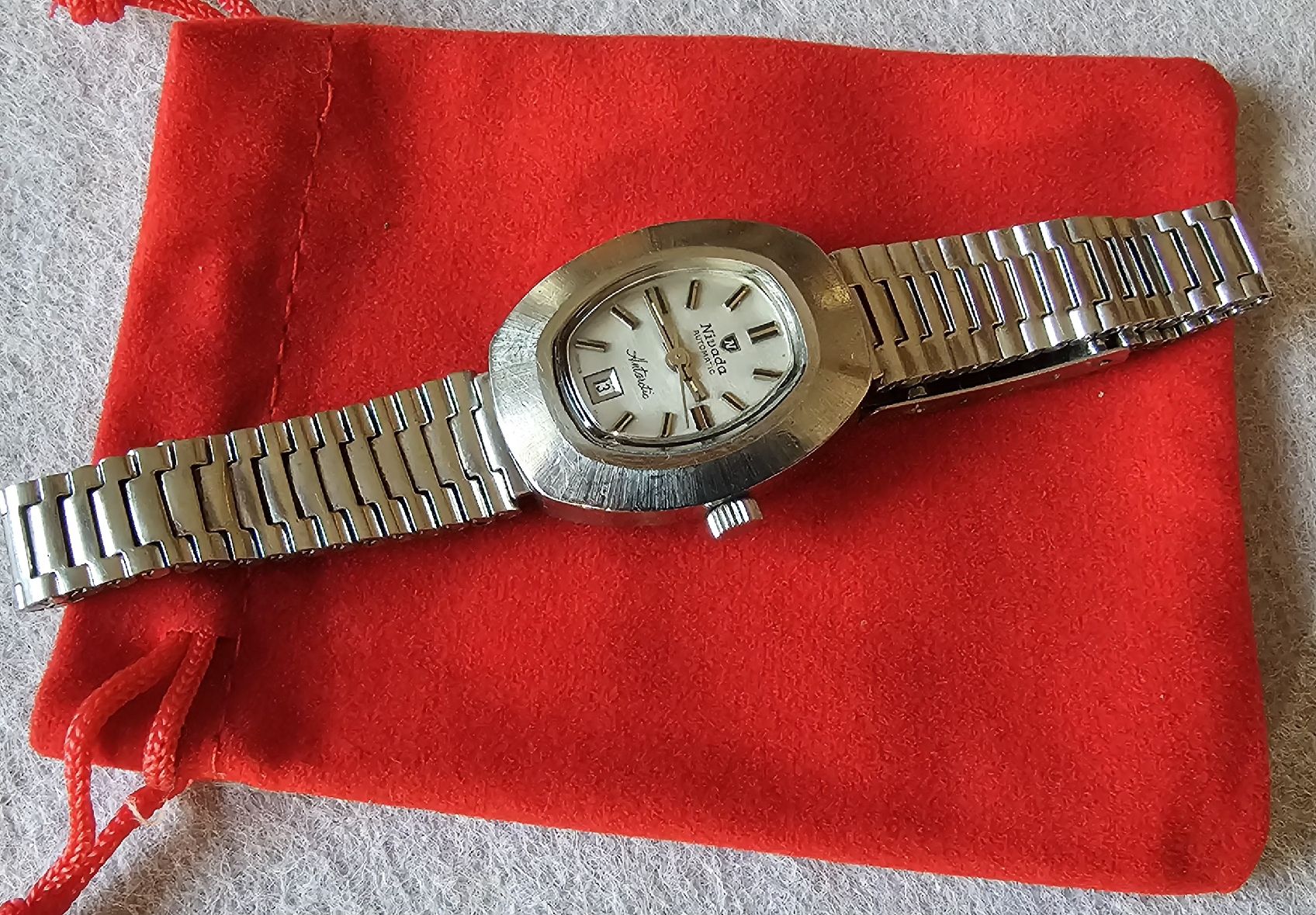 Nivada Orologi: Nivada Automatic Swiss Made Elegante Damenuhr – Usato da Speicher venduto da Swisswtch 4