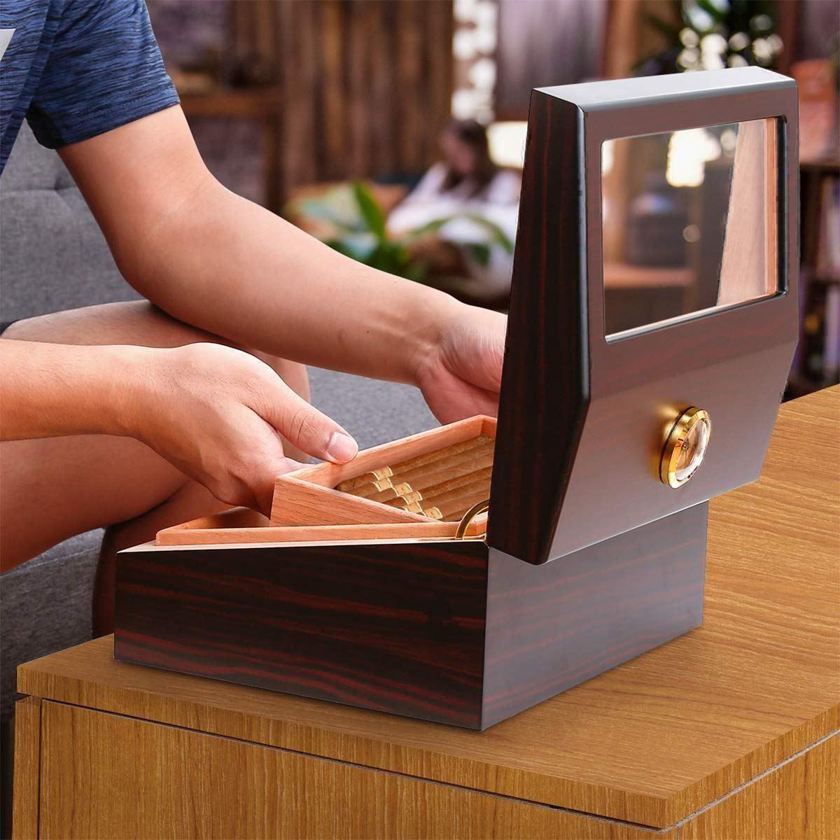 Humidor per sigari: Zedernhumidor Zigarrenbox zu 50Zigarren – Nuovo (secondo la descrizione) da Thun venduto da 365buy