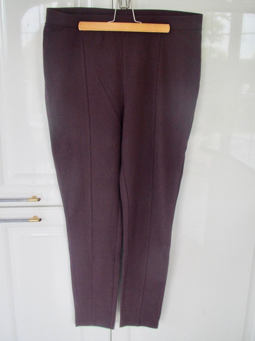 Hosen: PANTALON ESMERA 44 – Neu (gemäss Beschreibung) aus Murten von Selliot