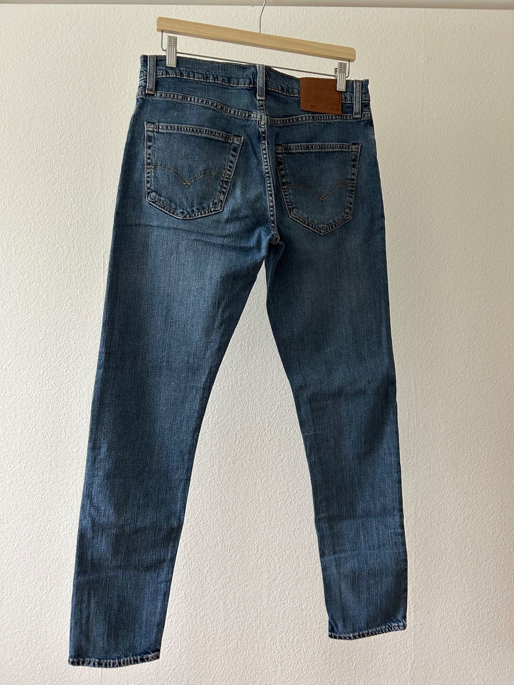 Levi's Jeans: Levi's 512 SLIM TAPER – Usato da Zürich venduto da _nathalie_ 1