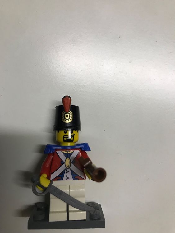 Lego Minifigur „Rotrock“ inkl. Tornister und Muskete | Kaufen auf Ricardo