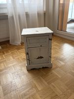 Shabby Chic Nachttisch