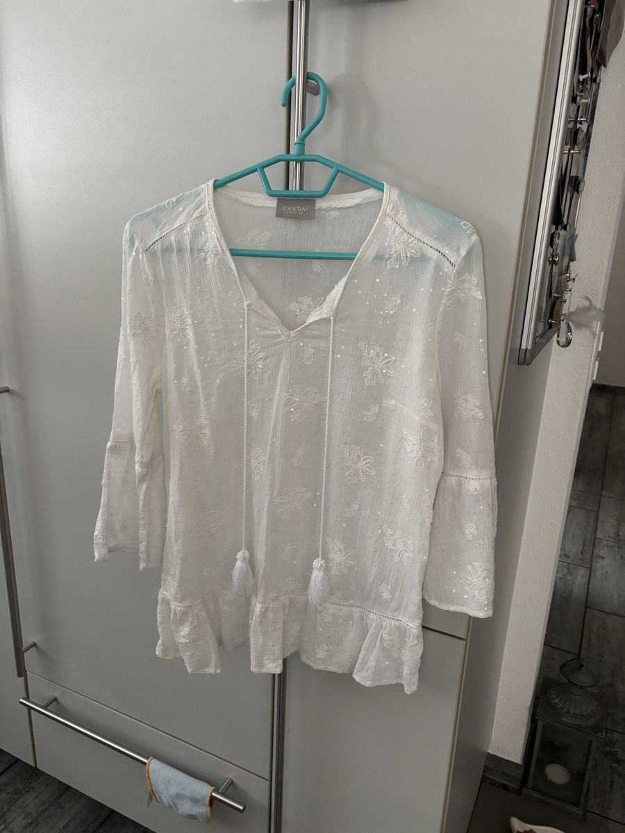 C&A Chemisiers: Damen Bluse weiss Grösse M neuwertig – D'occasion à Langenthal par mic_r7gc