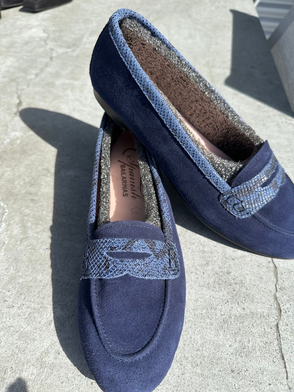 Scarpe da donna: Diverse Neuwertige Schuhe einmal getragen – Usato da Weinfelden venduto da vondax