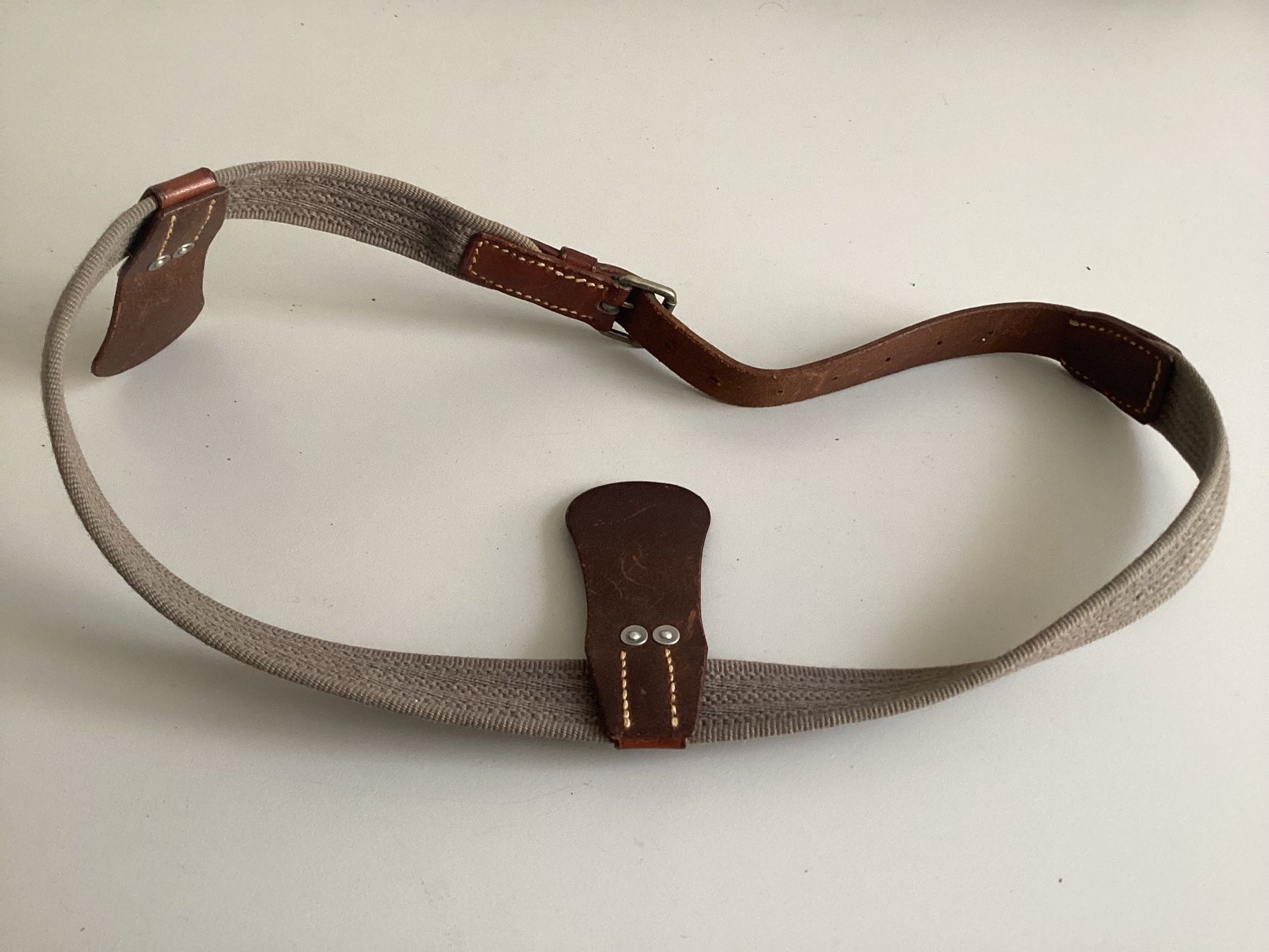 Schweizer Armee Uniformen: Ceinture militaire – Gebraucht aus Vouvry von marius09 1